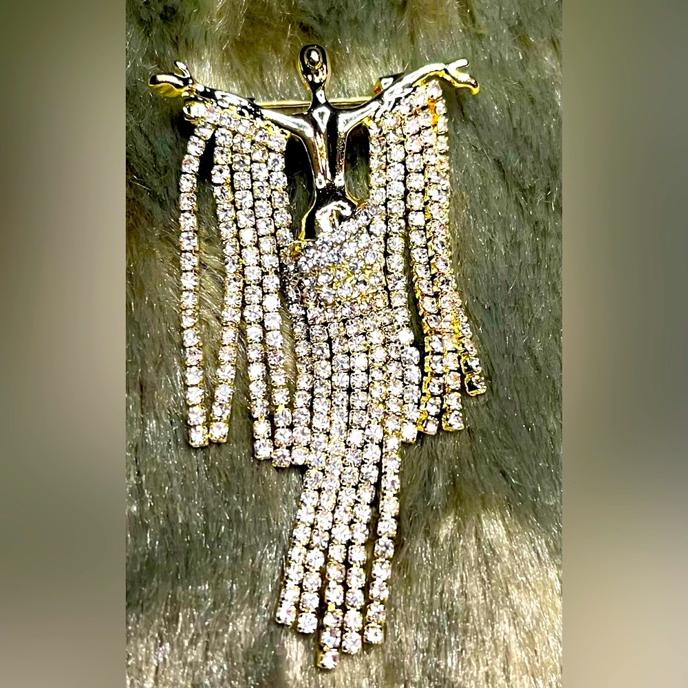 Elegant and delicate Art Deco gold women dripping in rhinestone dainty brooch.